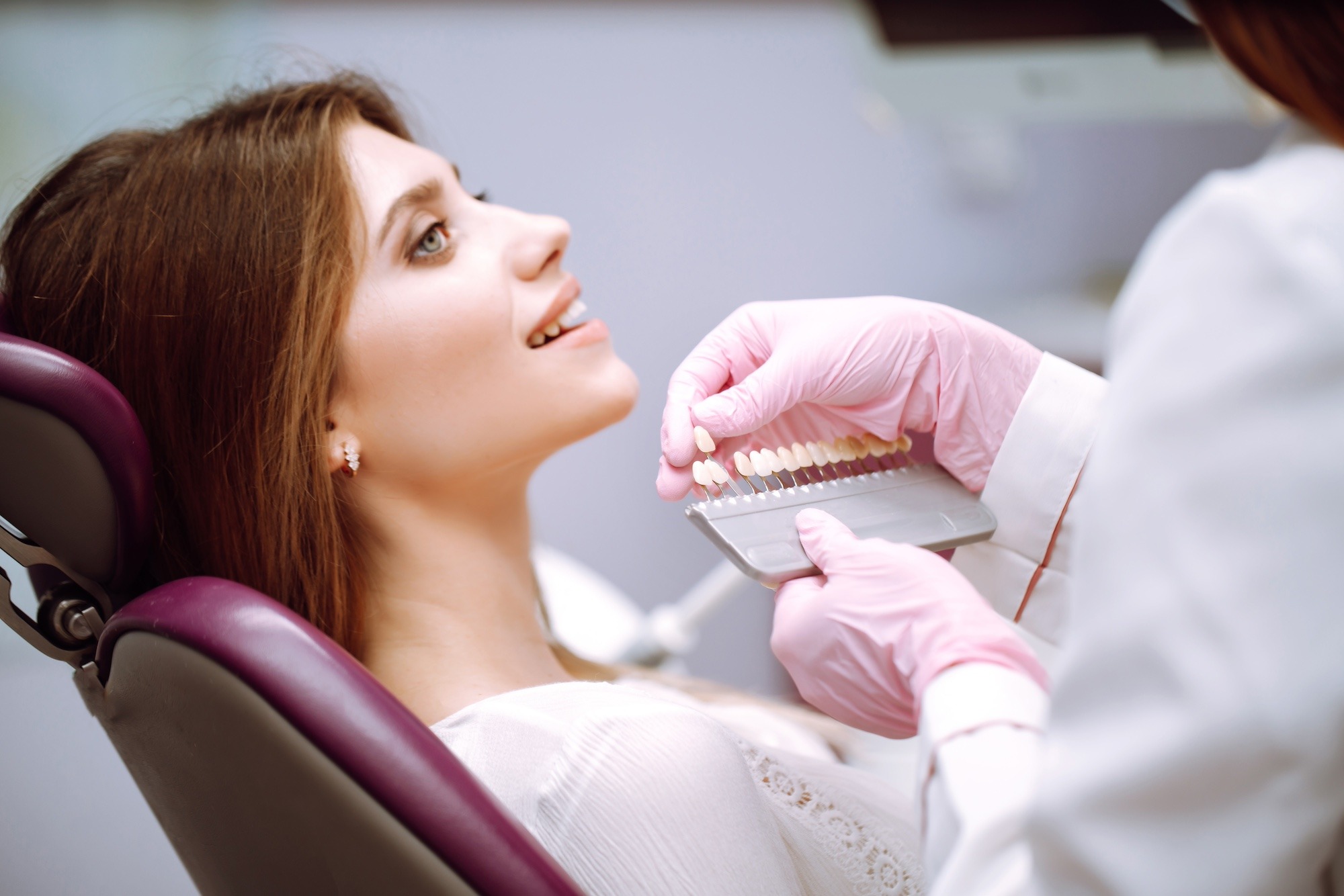 Composite Veneers Dubai: A Guide to a Beautiful Smile